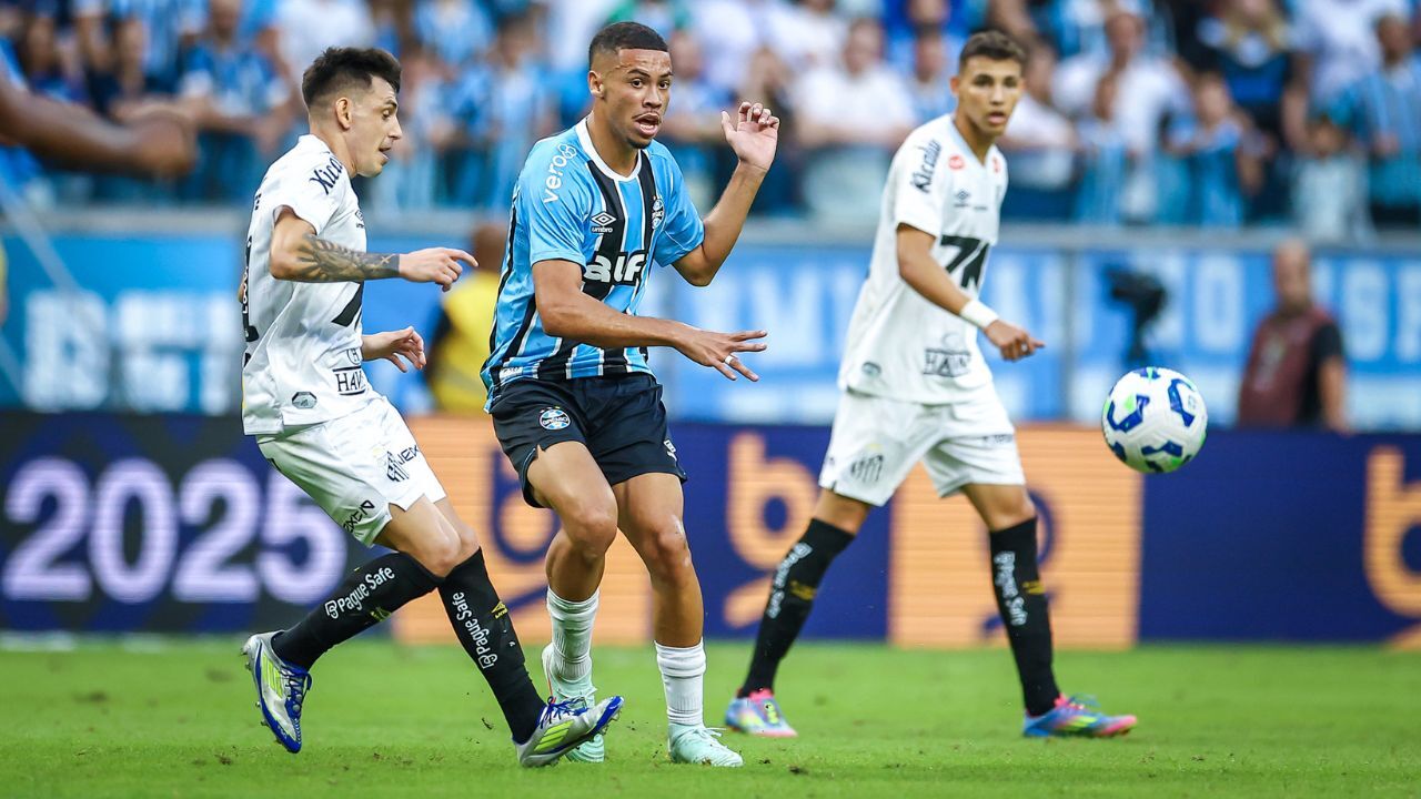 Atacante Alysson Grêmio x Santos