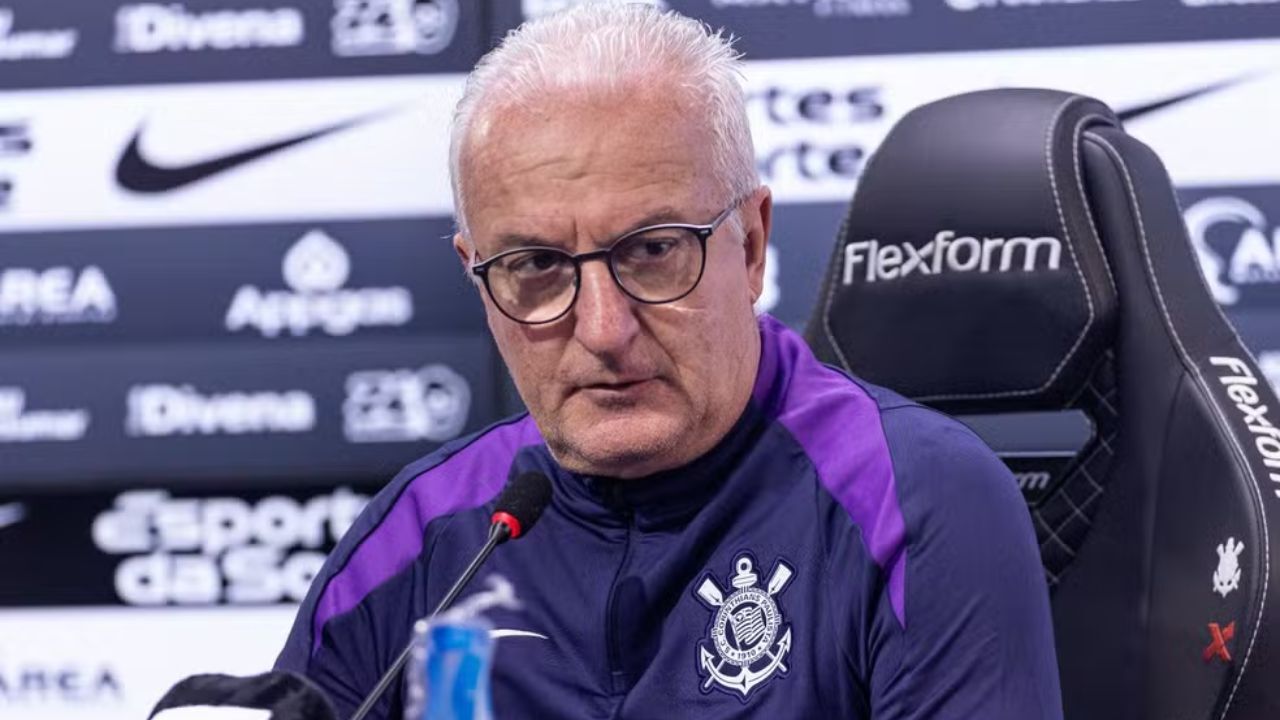 Invasão no CT do Corinthians gera clima bélico antes de confronto com Grêmio.