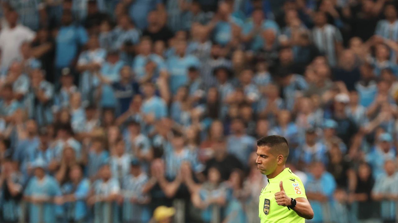 Árbitro Bruno Arleu - Arena do Grêmio