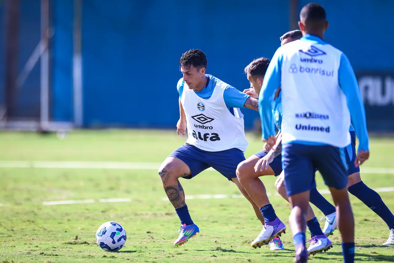 Pavón - Grêmio - Treino