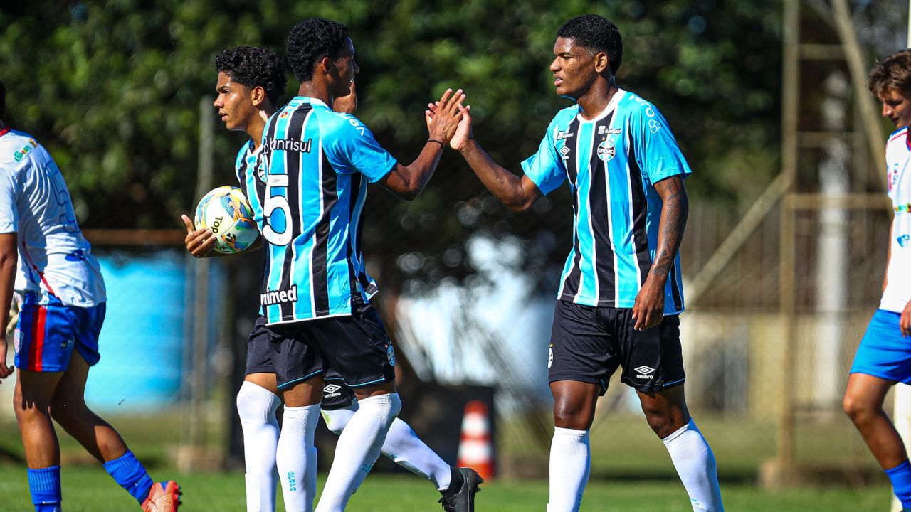 Grêmio mantém invencibilidade e goleia no Gauchão sub-17.