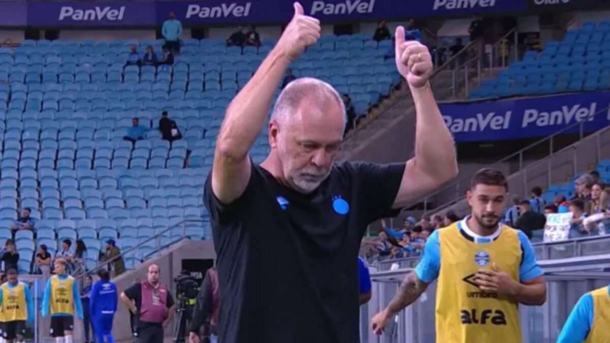 Mano Menezes Grêmio x Bragantino