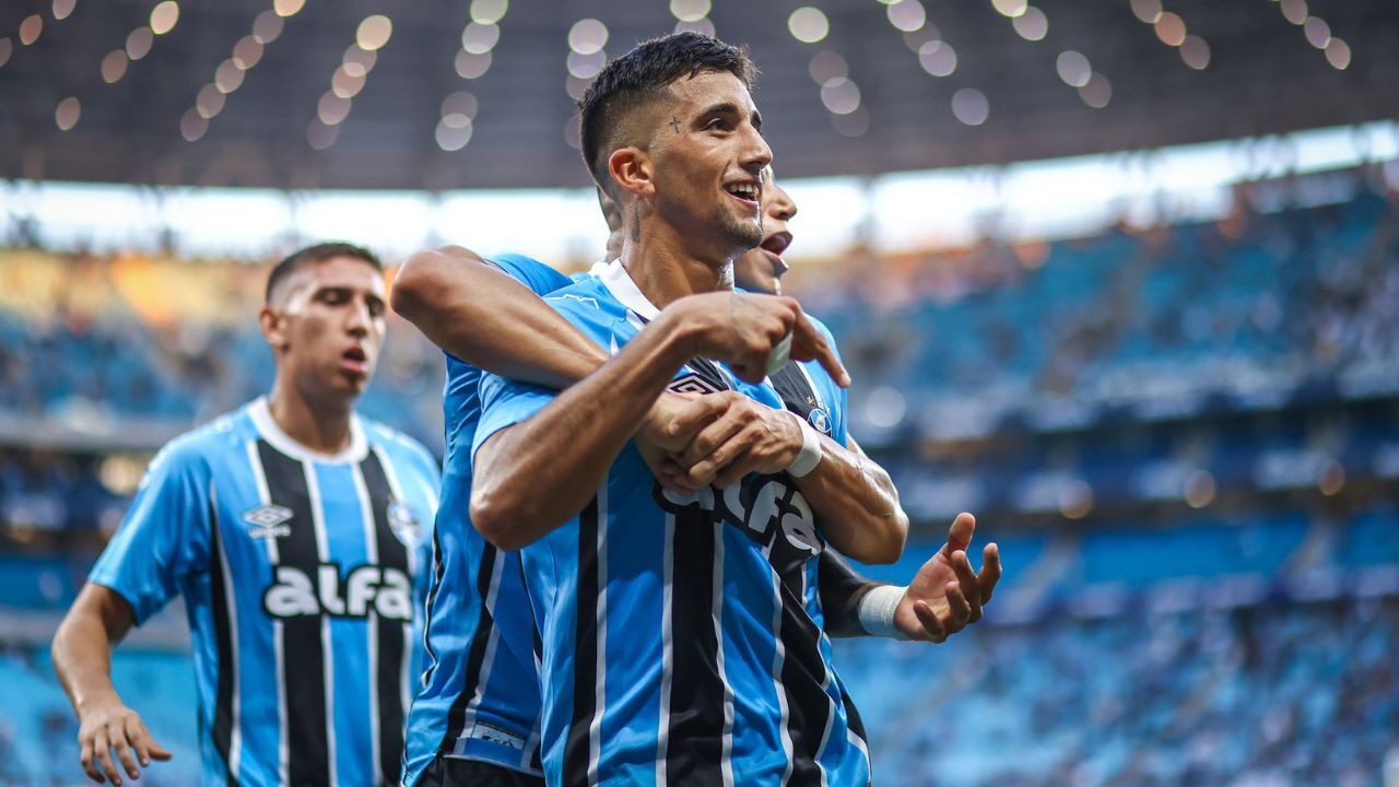 Cristian Olivera - Grêmio x Santos
