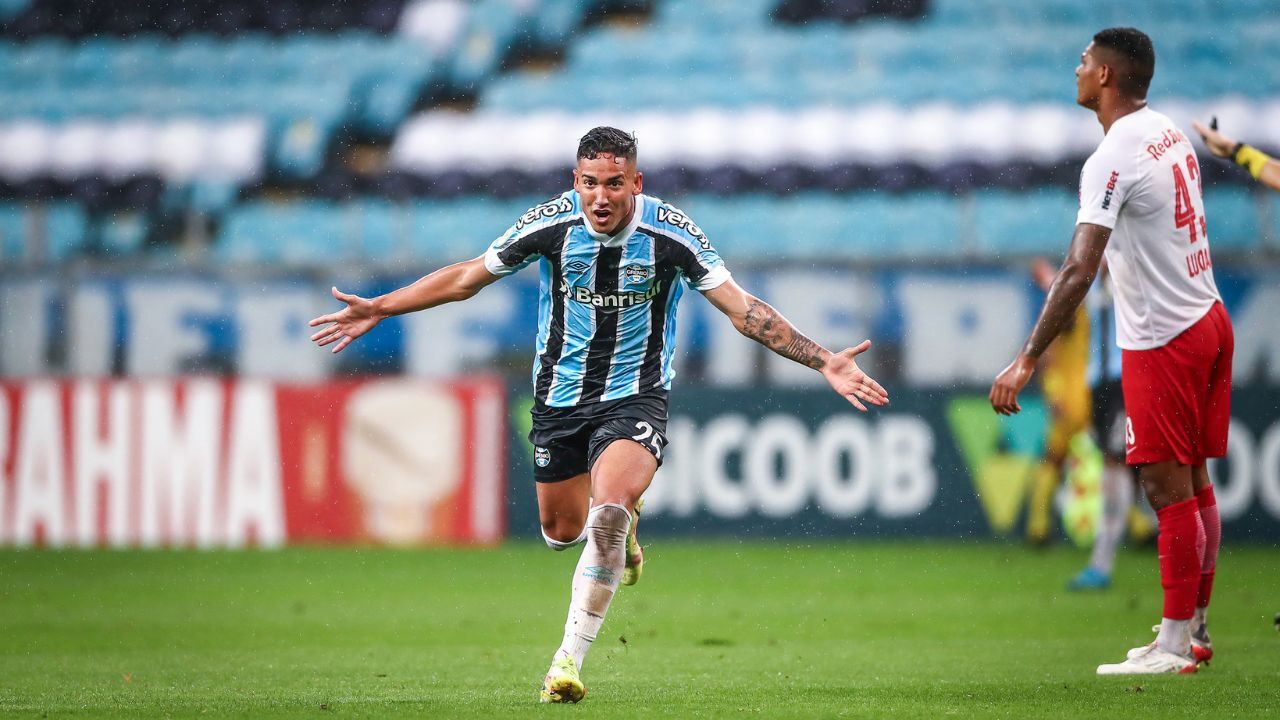 Jhonata Robert - Grêmio x Bragantino em 2021