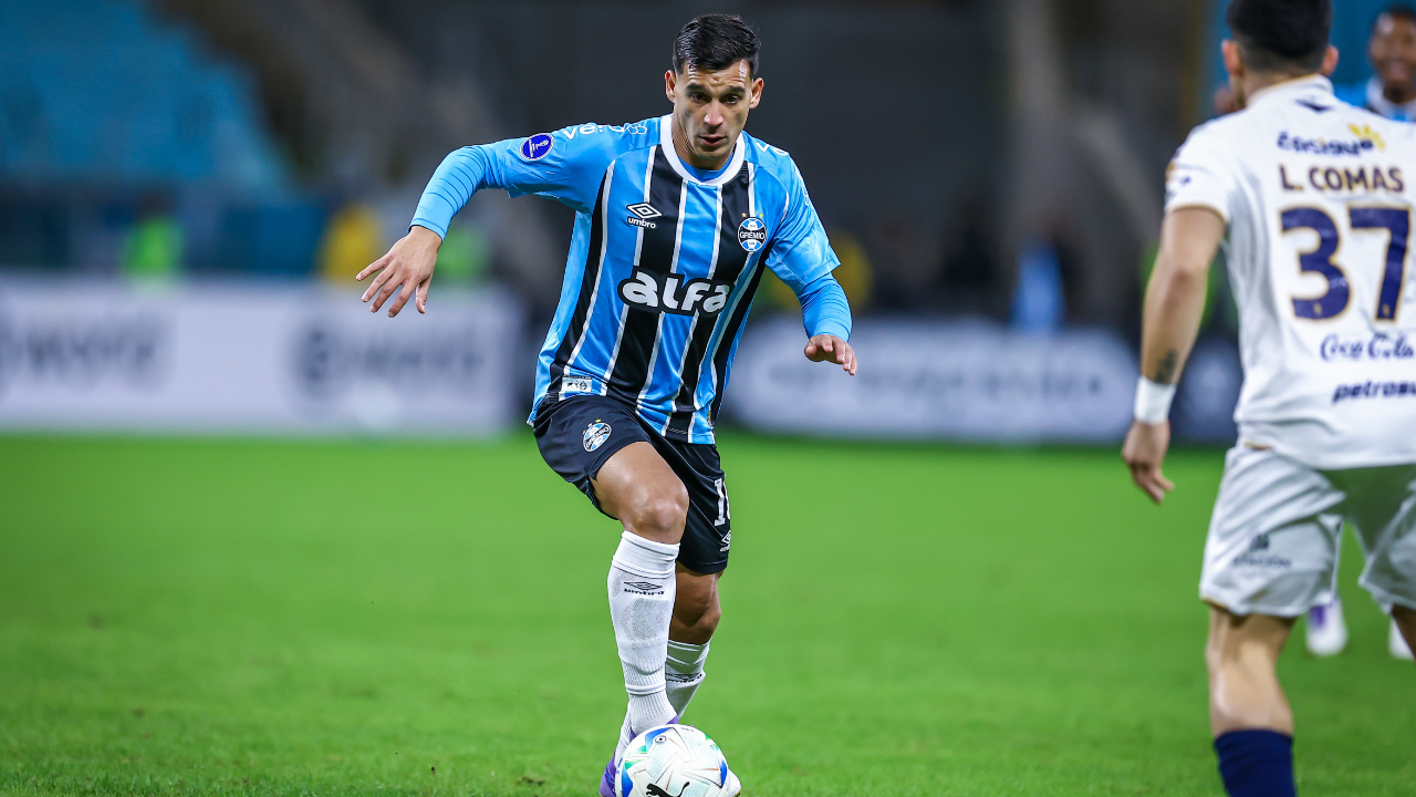 Colunista Aprova Saída de Cristaldo do Grêmio Por Motivos Financeiros.