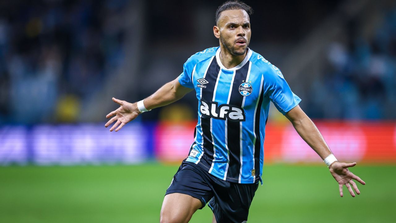 Braithwaite empata com Jean Pyerre em ranking na Arena do Grêmio