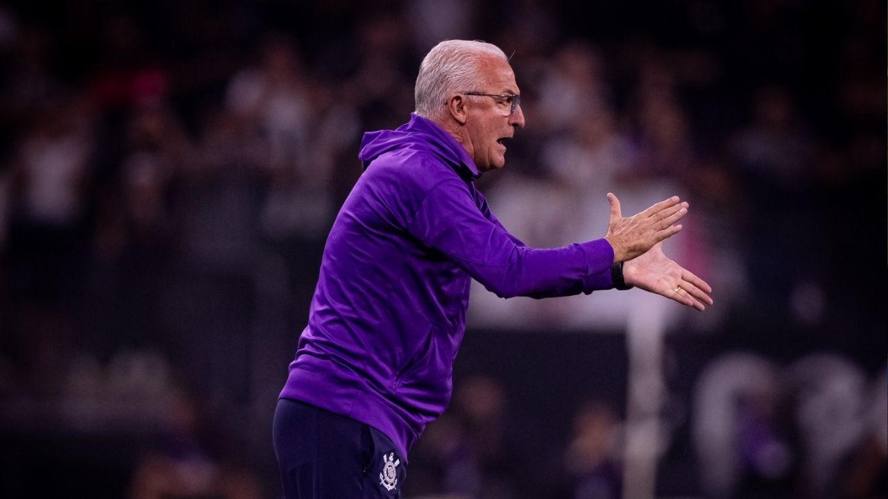 Corinthians tem jogador machucado e será desfalque contra o Grêmio