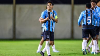 Lance da partida Grêmio x Internacional, no CFT Presidente Hélio Dourado, em Eldorado do Sul, válida pelo Gauchão Sub-17
