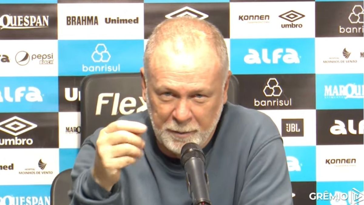 Resumão da coletiva: Mano Menezes acredita em mística, prioridade do time e campeonato duro