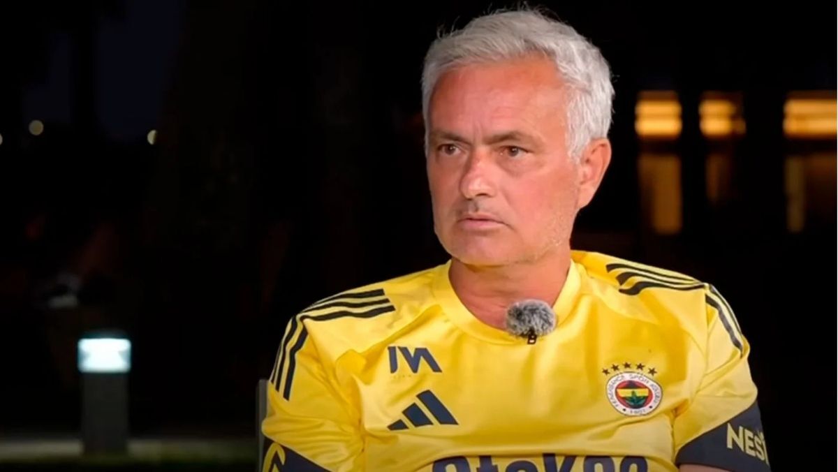 Procurado pelo Grêmio, veja qual é o salário de José Mourinho no Fenerbahçe
