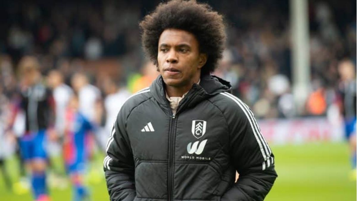 Comentarista projeta futura escalação do Grêmio com Willian: 