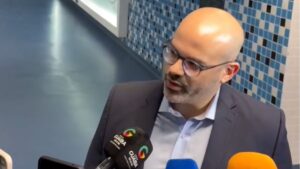 “Me incomoda muito mais”: Paulo Caleffi desabafa sobre situação do Grêmio