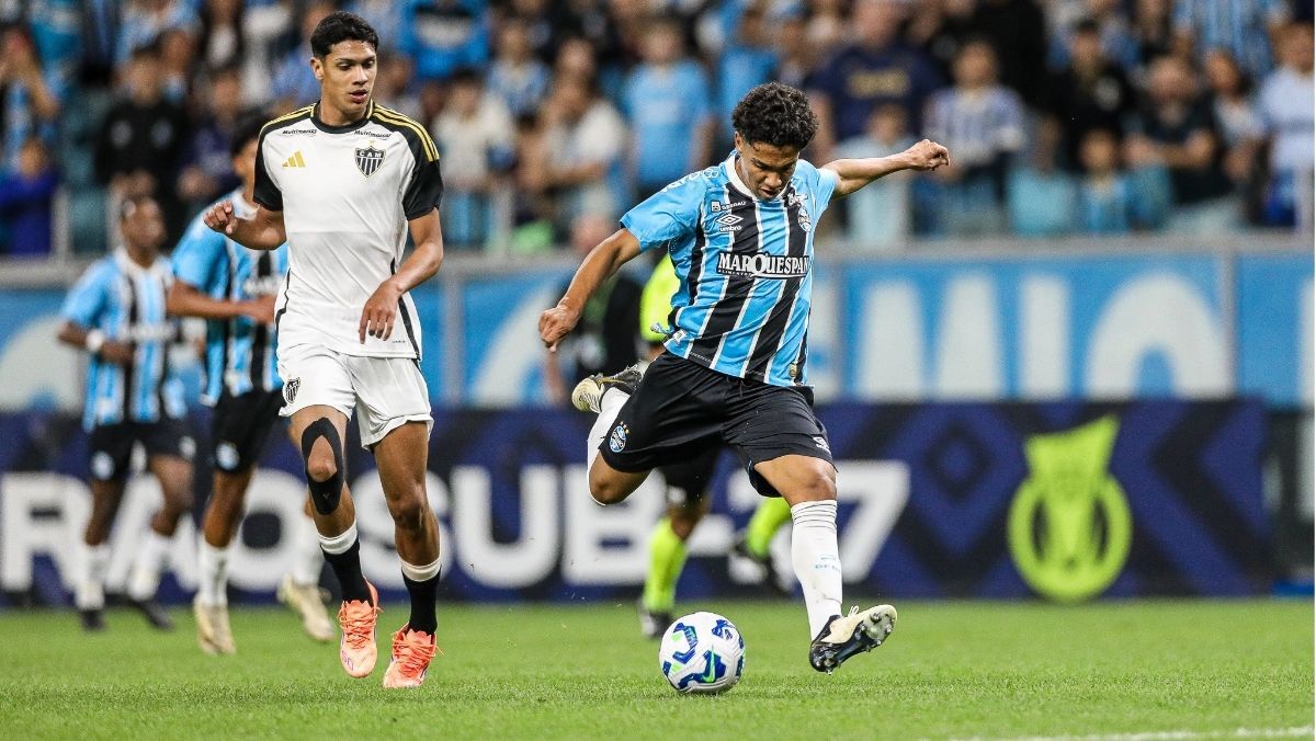 Grêmio atropela Atlético-MG e fica próxima do título do Brasileirão Sub-17