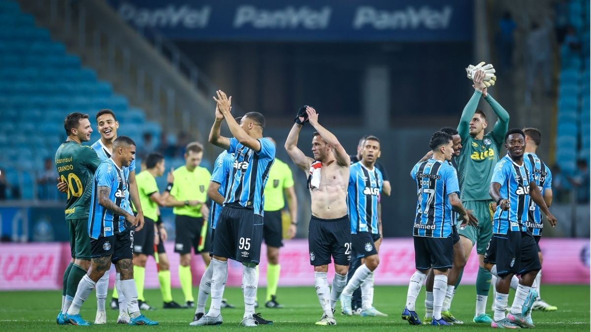 Atacante vive melhor fase no Grêmio e deve receber primeira sequência como titular
