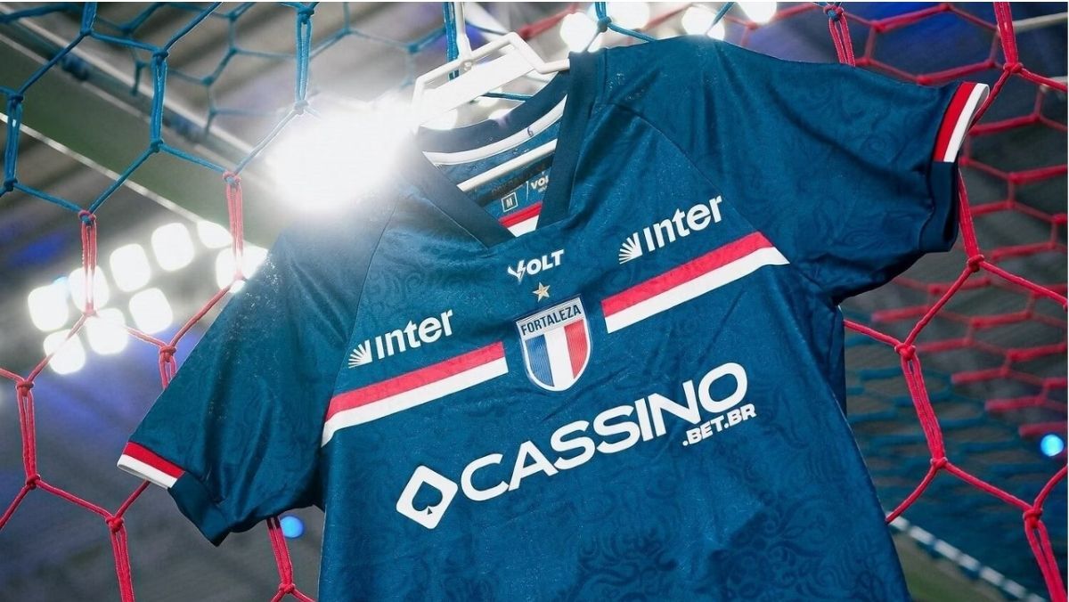 Atacante do Fortaleza busca novo clube no mercado da bola; serve no Grêmio?