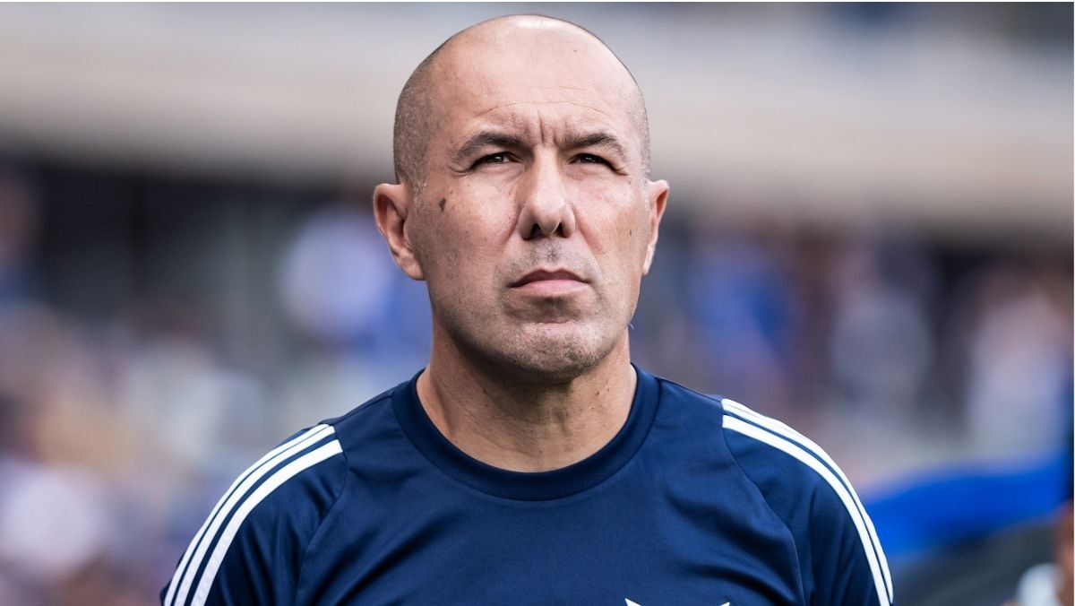 Veja os jogadores pendurados do Cruzeiro para enfrentar o Grêmio