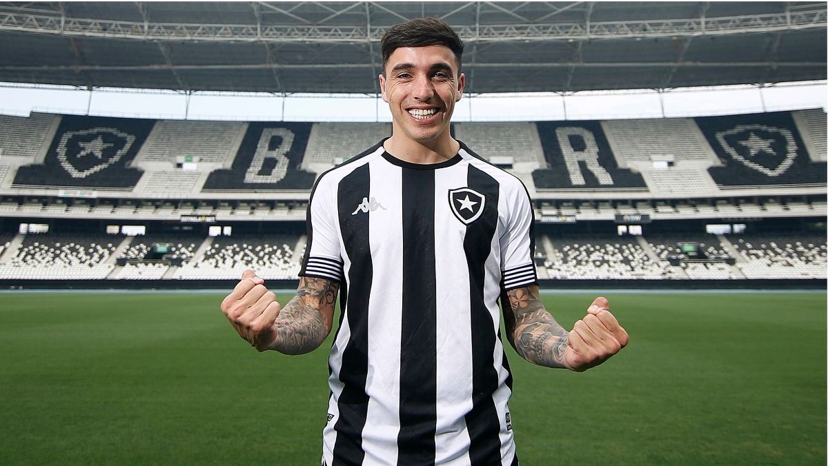 Saravia ex-jogador do Botafogo