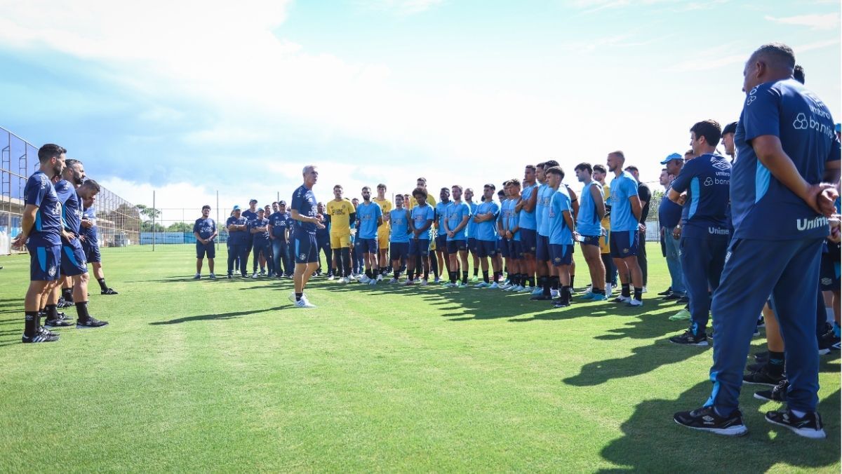 Grêmio comemora reforço caseiro para 2026