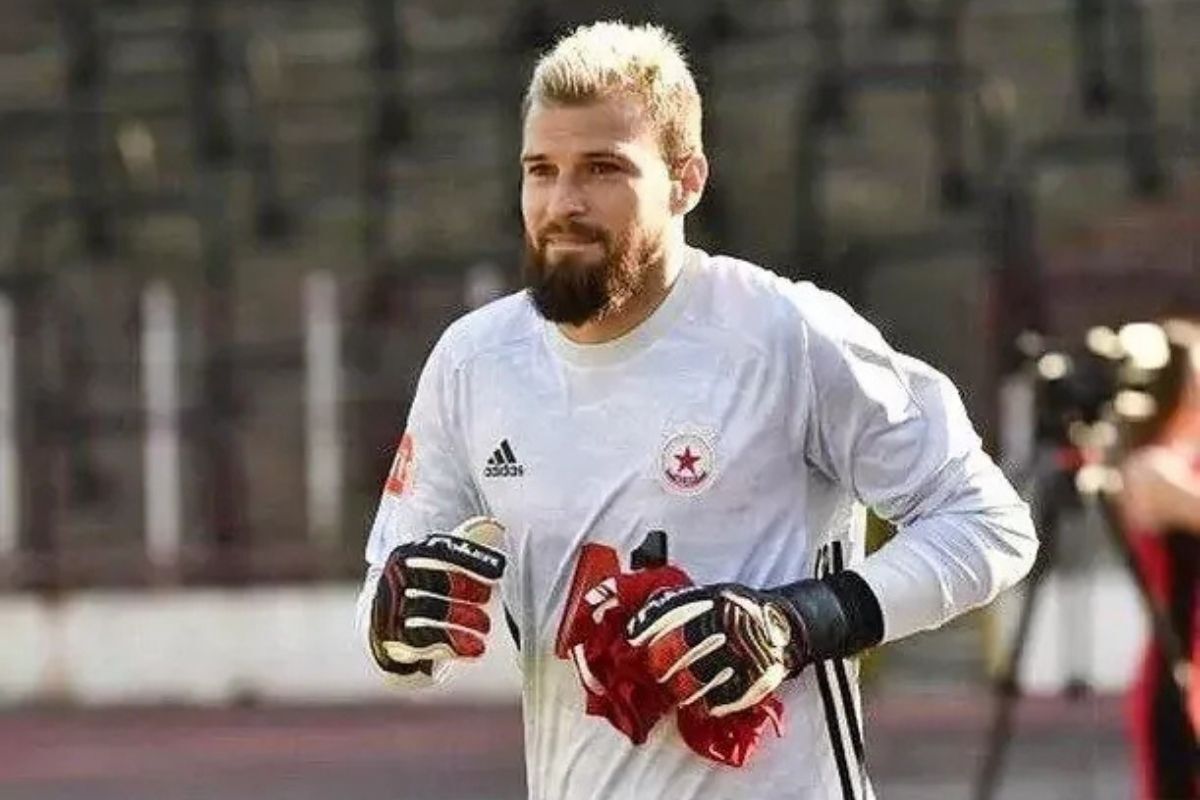 A decisão inesperada de ex-Grêmio que chamou atenção no mercado da Série C