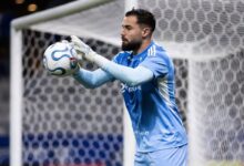 Goleiro do Cruzeiro responde às críticas antes de enfrentar o Grêmio - Matheus Cunha Cruzeiro Matheus Cunha goleiro do Cruzeiro contra Universidad Católica
