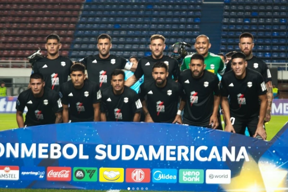 Grêmio enfrenta Deportivo Riestra e conhece time físico que pode complicar na Sul-Americana