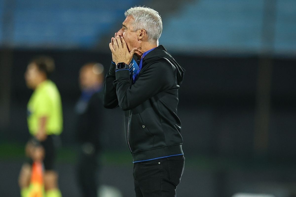 Grêmio perde na estreia da Sul-Americana e aumenta pressão antes do Gre-Nal