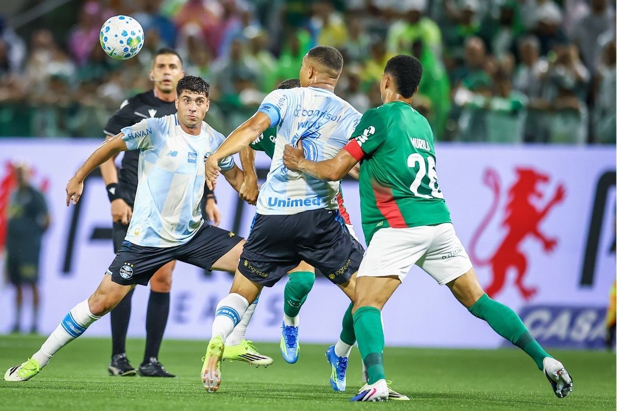 Grêmio perde para o Palmeiras fora de casa e amplia jejum no Brasileirão