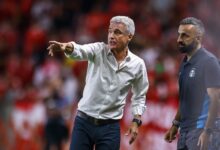Luís Castro técnico do Grêmio Gre-Nal 452