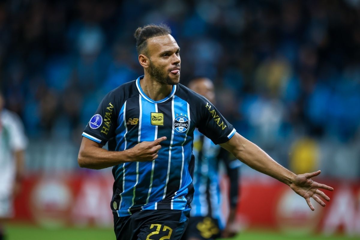 Grêmio, Grêmio x Palestino Braithwaite