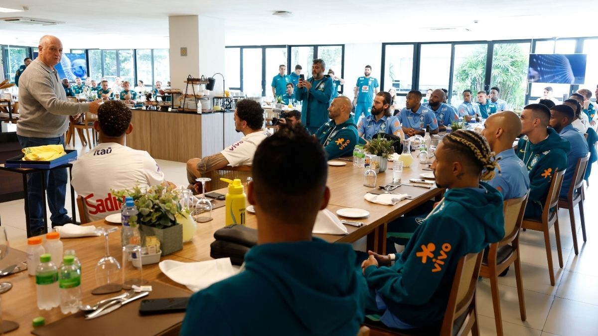 O emocionante discurso de Felipão para os jogadores da Seleção Brasileira na Granja Comary - Portal do Gremista