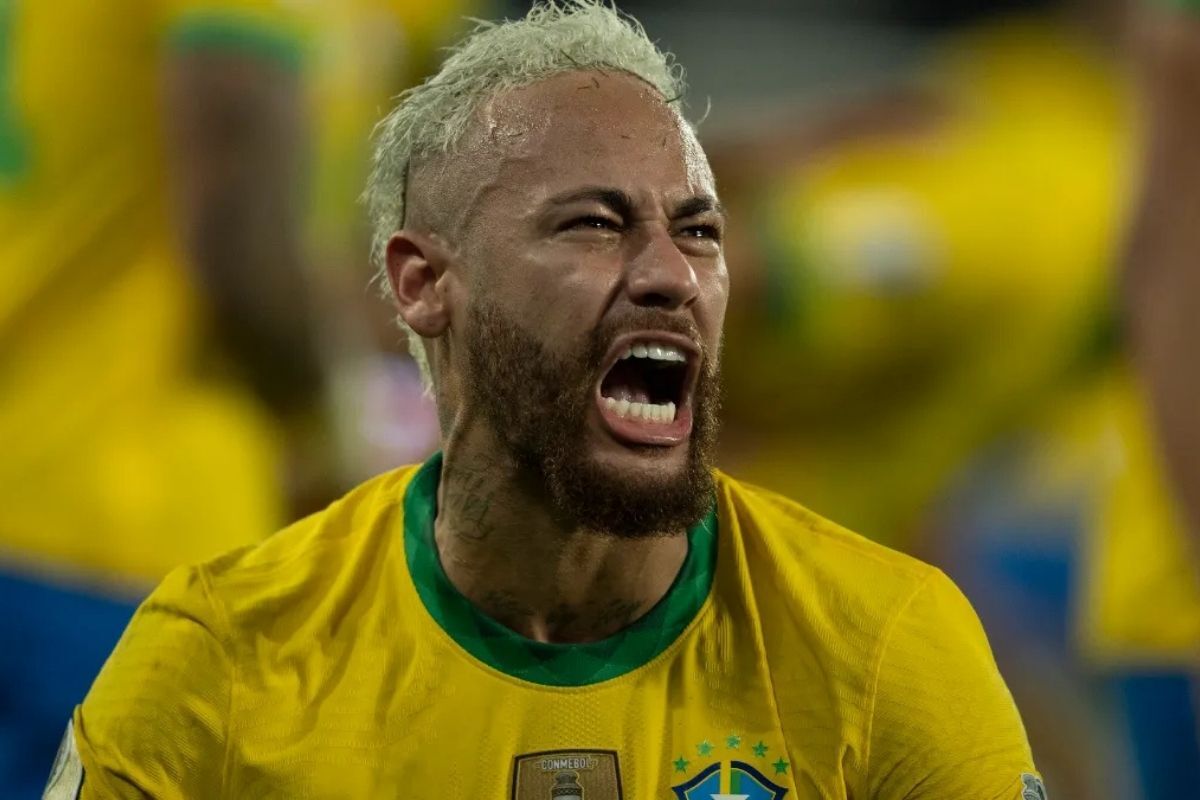 Neymar chorando lesão