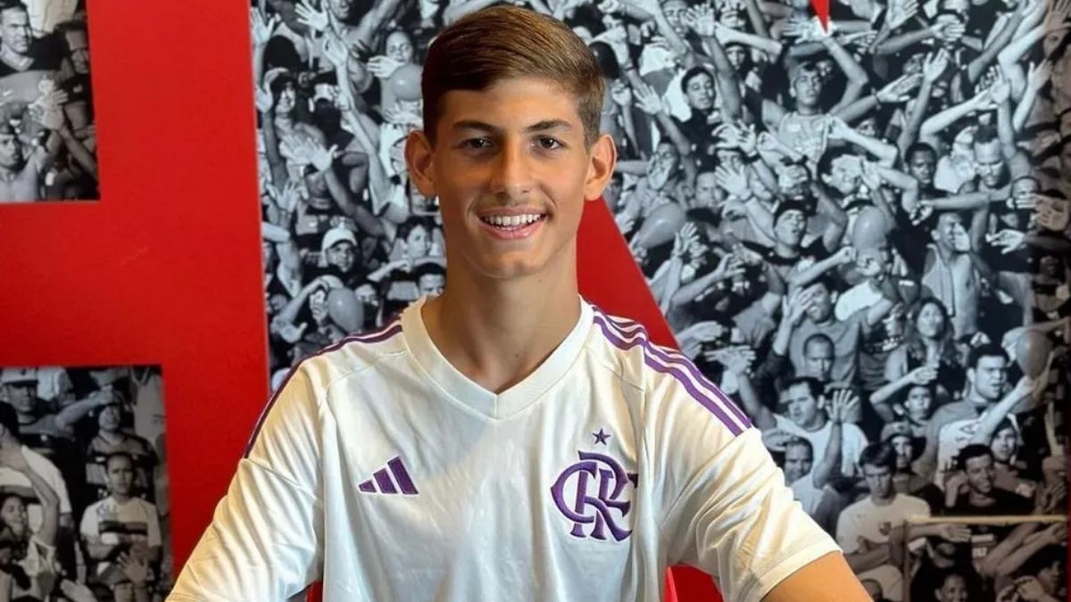 Aos 18 anos, goleiro do Flamengo viaja com o Brasil para a Copa do Mundo 2026 - Portal do Gremista