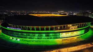 Grêmio se inspira na Seleção Brasileira para iluminar a Arena; confira as imagens
