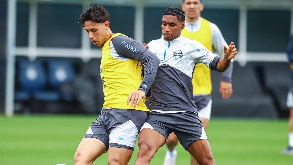 Grêmio inicia preparação e Luís Castro mira Gre-Nal decisivo - Gre-Nal Grêmio iniciou nesta segunda-feira a preparação para o Gre-Nal decisivo da Copa do Brasil, marcado para quinta-feira, na Arena.