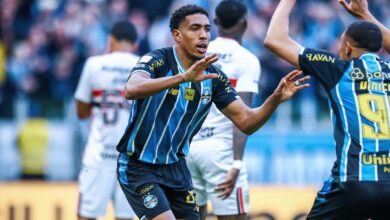 Wallace surpreende no primeiro Gre-Nal e número impressiona no Grêmio - Wallace Grêmio Wallace lidera os jogadores da Série A em ações defensivas desde sua estreia pelo Grêmio e apresenta números de destaque em sete partidas.