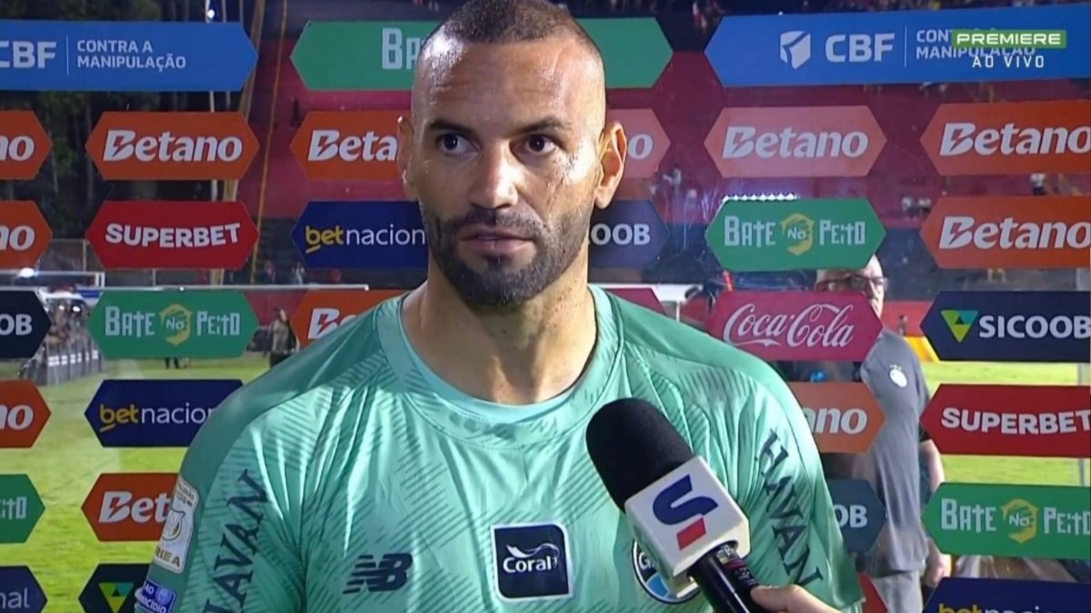 Weverton revela motivo de mal-estar antes de jogo do Grêmio contra o Vitória - Weverton mal-estar Weverton passa mal durante a partida entre Vitoria x Grêmio