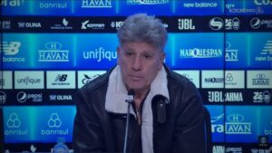 Renato critica Luís Castro após empate do Grêmio: “O que não foi feito em nove meses”