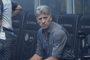 Grêmio perde volante para o Gre-Nal após cartão amarelo contra o Remo
