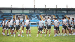 Primeiro treino em Belém dá pista do novo Grêmio de Renato contra o Remo